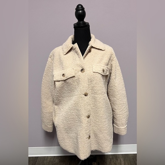 JOIE Teddy OVERSIZED Shacket SHERPA Jacket - Picture 2 of 13